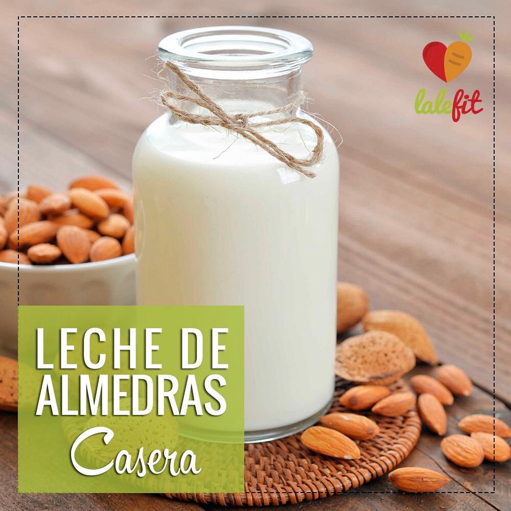 Leche/Bebida de Almendras Casera con un twist