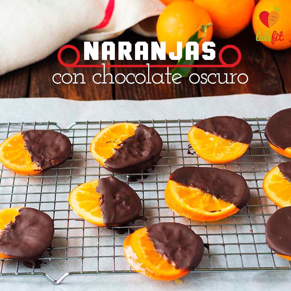 Naranjas con chocolate oscuro