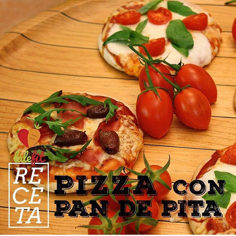 Pizza con pan pita